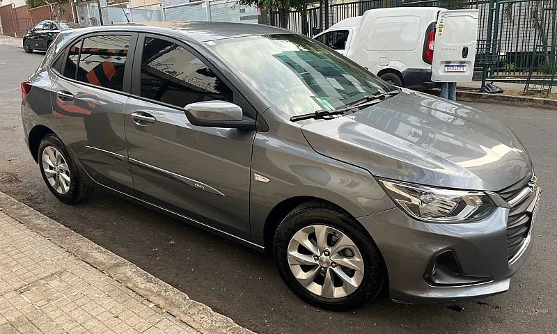 Chevrolet Onix Hatch...