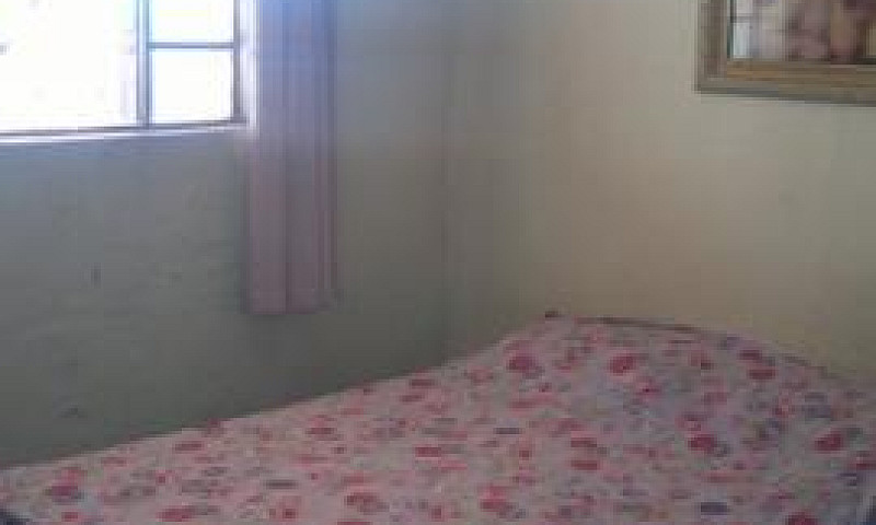 Casa À Venda Com 2 D...
