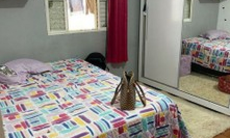 Aluga-Se Casa 2 Quar...