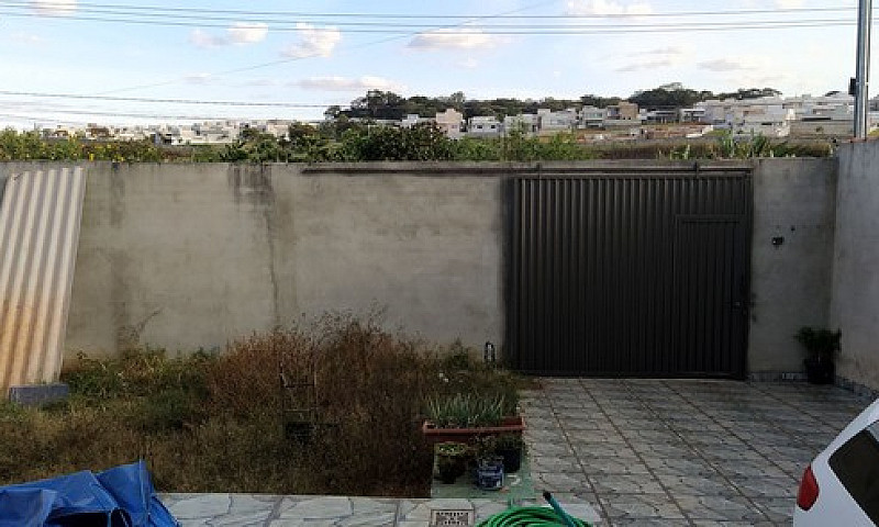Sobrado No Bairro Va...