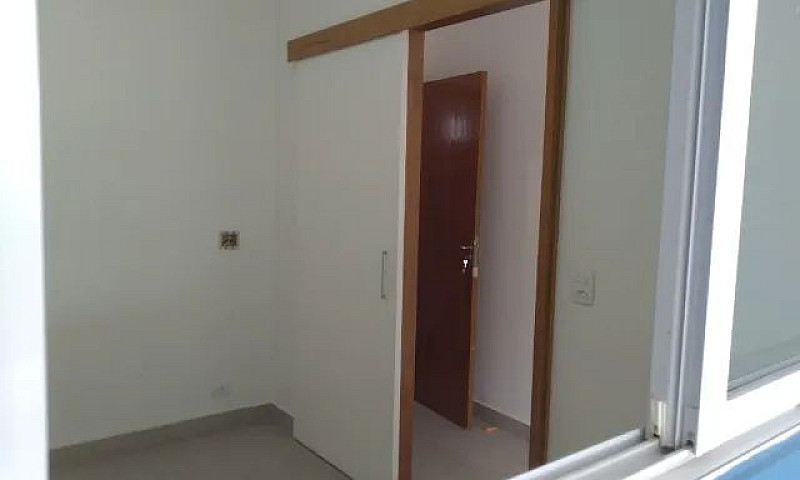 Alugo Apartamento/Ki...