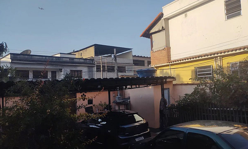 Vendo Ótima Casa Em ...