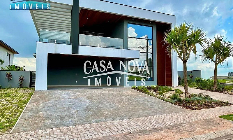 Casa Com 4 Dormitóri...