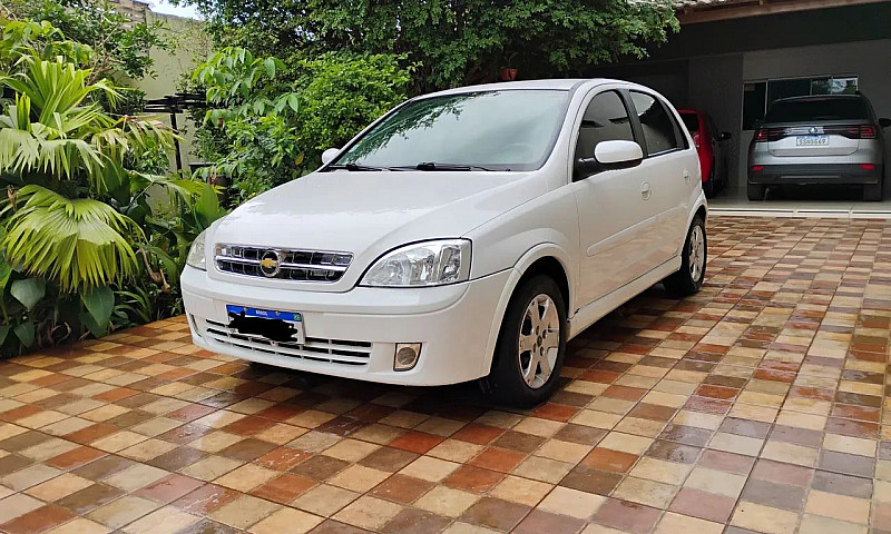 Chevrolet Corsa Hatc...