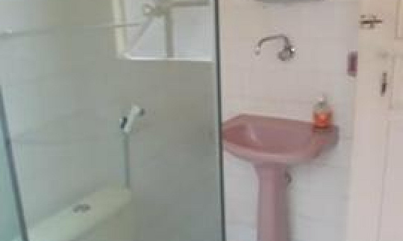 Sem Caução/Casa 2 Qu...