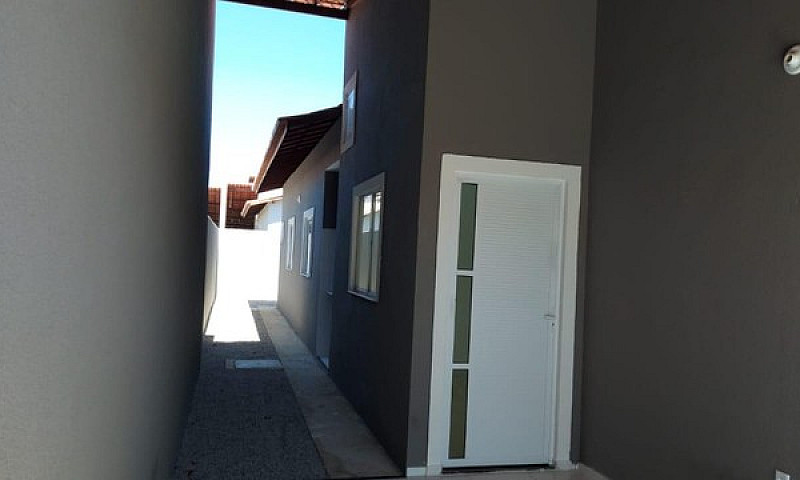 Casa Plana De 2 Quar...