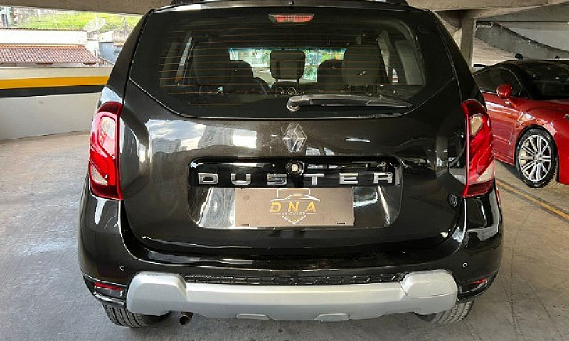 Renault Duster Expre...