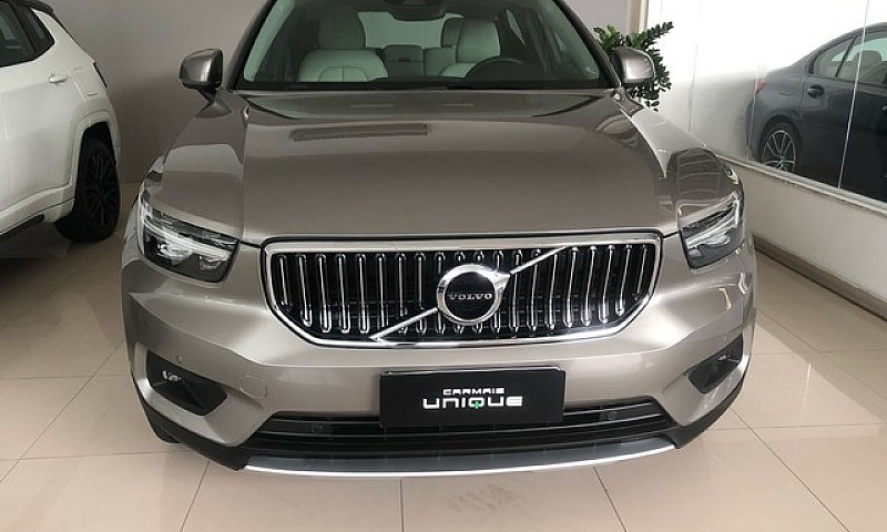 Volvo Xc40 2022...