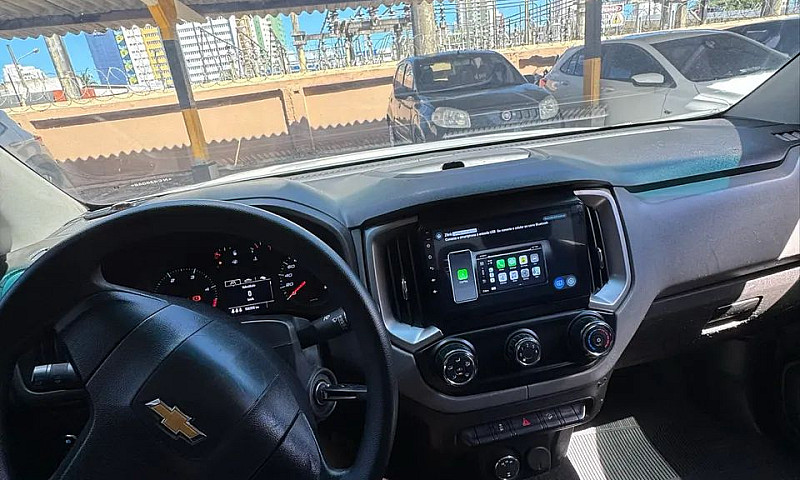 Chevrolet S10 Pick-U...