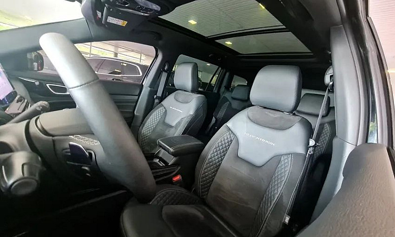 Jeep Commander Black...