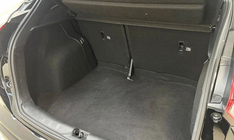Nissan Kicks Advance...