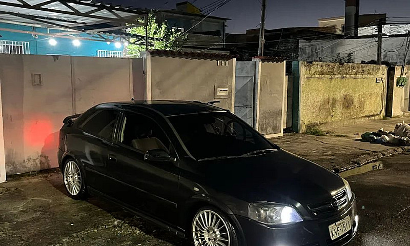 Chevrolet Astra Adva...
