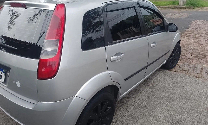 Ford Fiesta Street/ ...