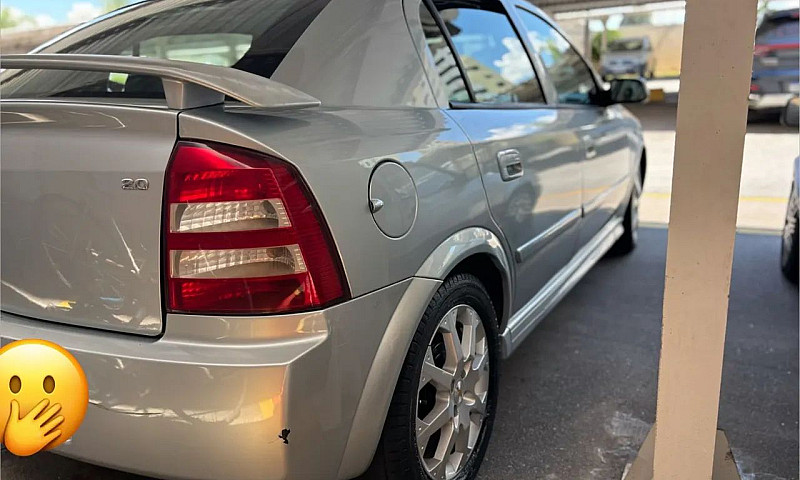 Chevrolet Astra Adva...