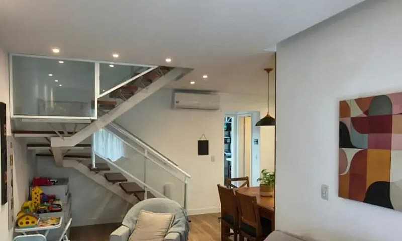 Linda Casa Em Condom...