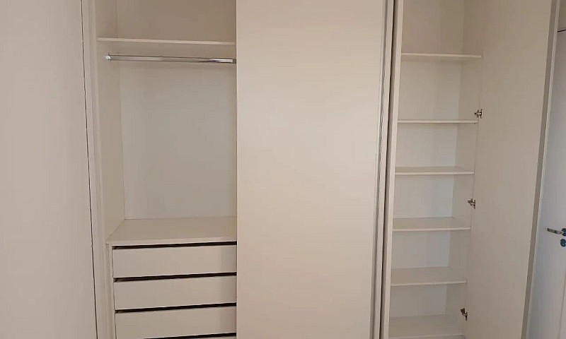 Alugo Apto 2 Quartos...