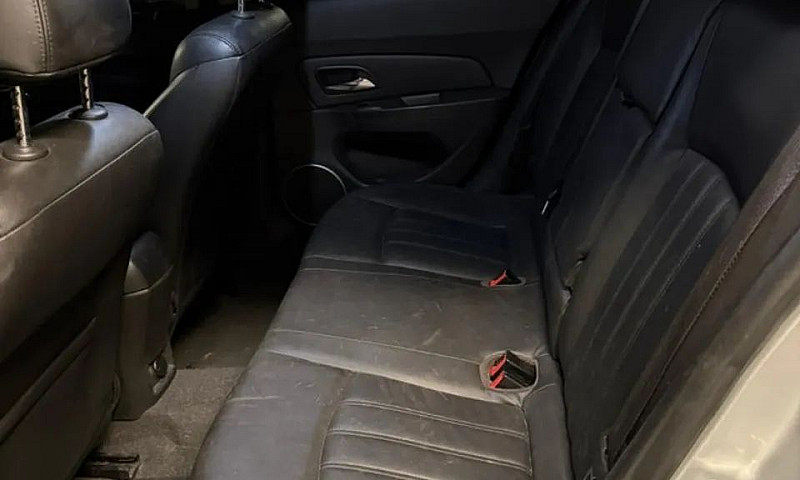 Chevrolet Cruze Hb S...