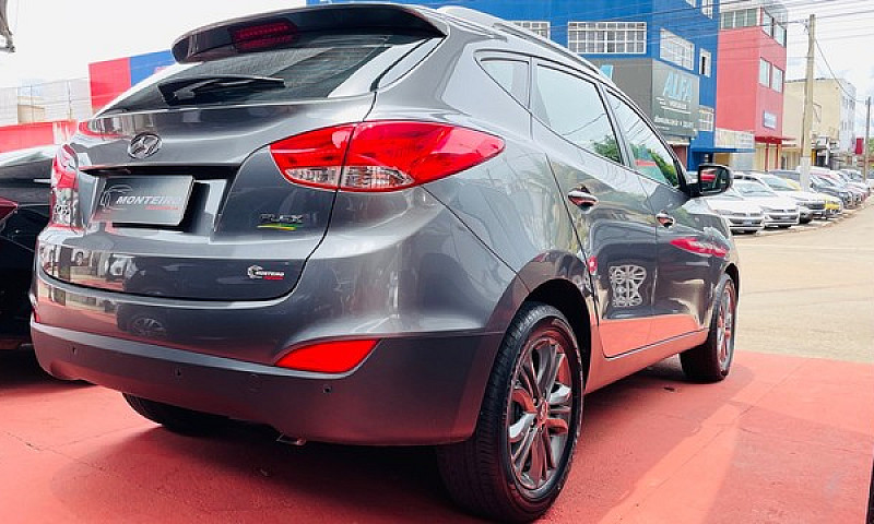 Hiunday Suv Ix35 201...
