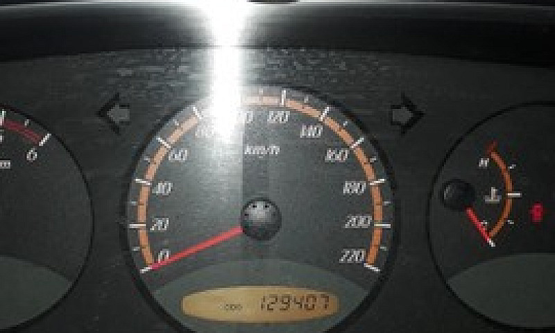 Vende-Se Actyon 2010...
