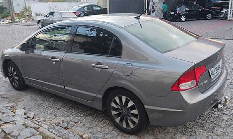 Vende-Se Honda Civic...