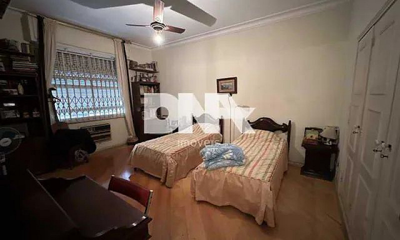 Apartamento Com Área...