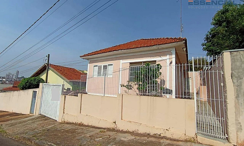 Casa Com 2 Dormitóri...
