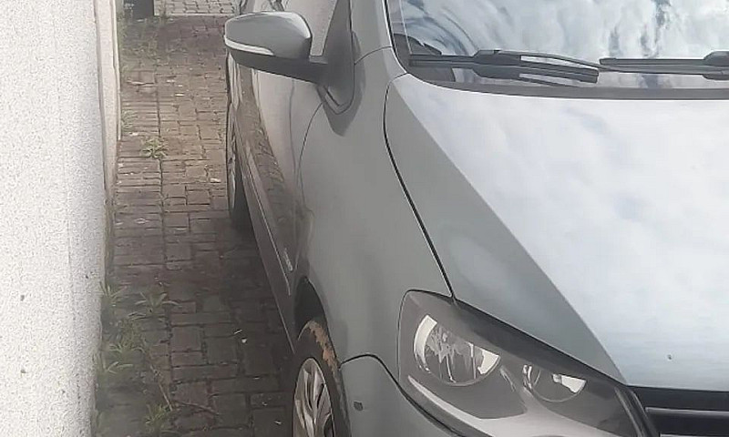 Volkswagen Fox 1.6 M...