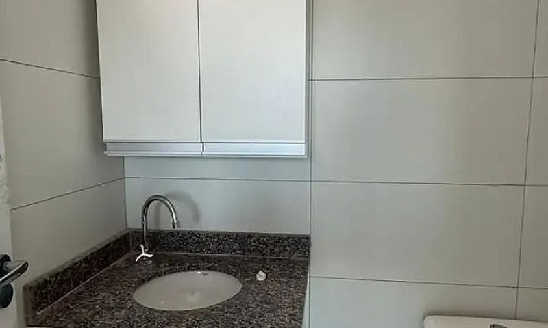 004 - Condominio Pri...