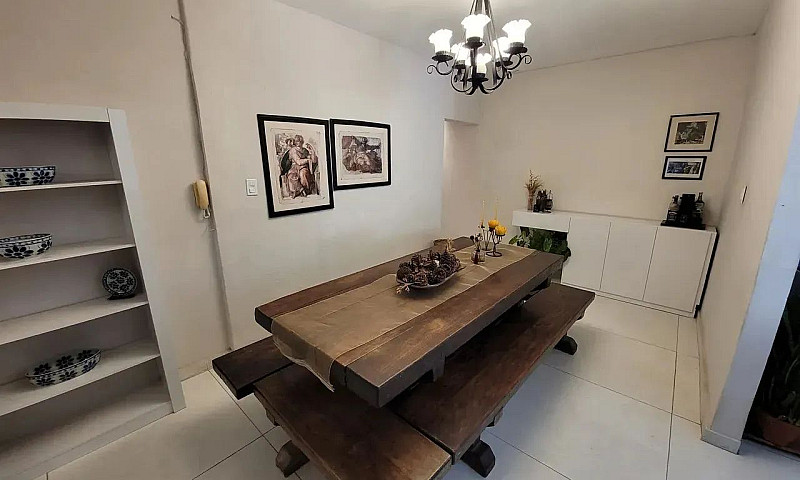 Casa A Venda Com 4 Q...