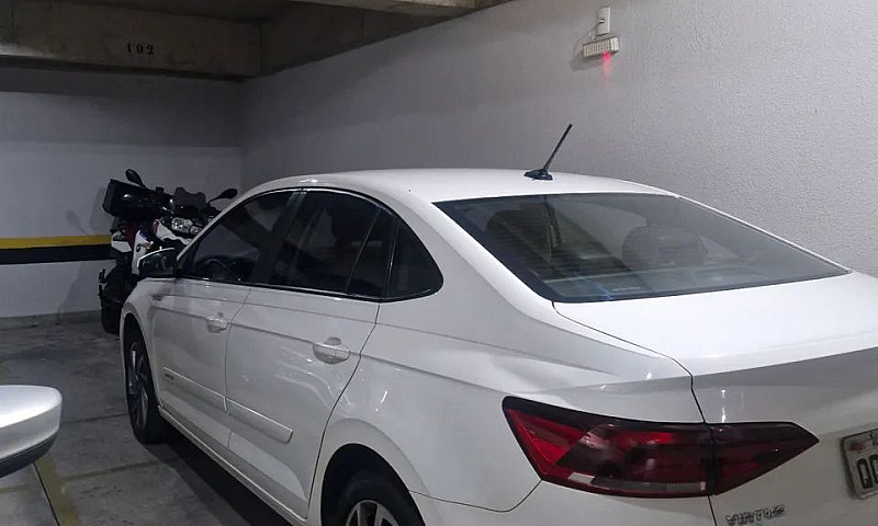 Volkswagen Virtus Hi...