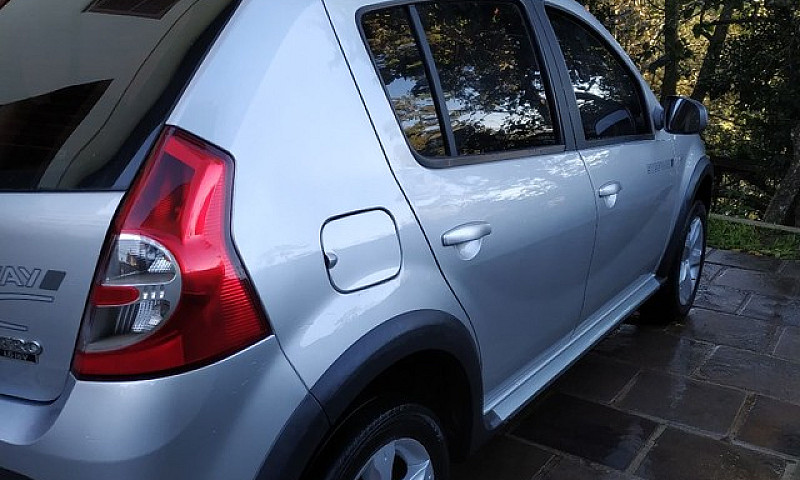 Sandero Stepway 2011...