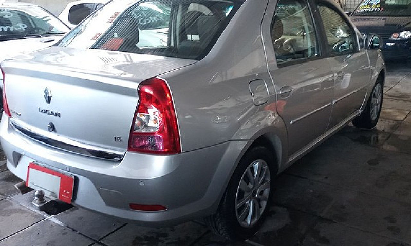 Renault Logan Exp. 1...