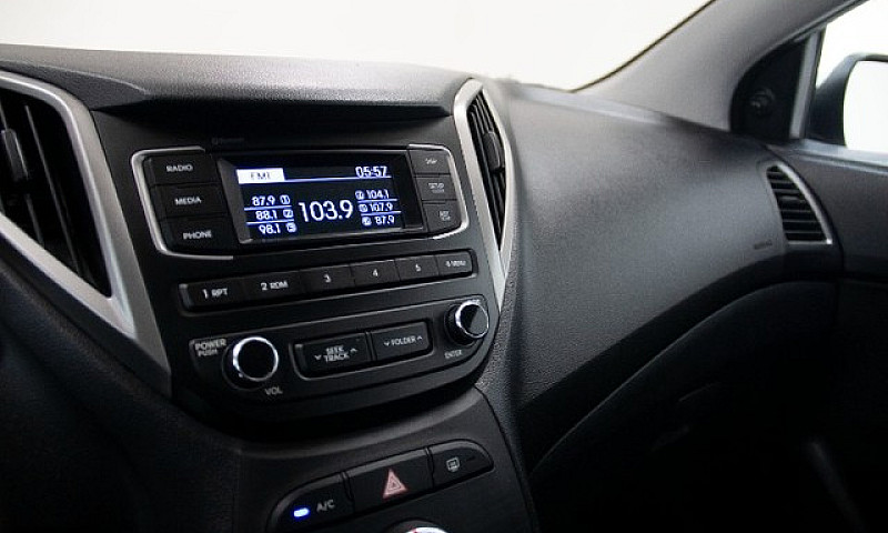 Hyundai Hb20 1.0 Uni...