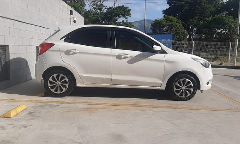 Ford Ka Se 1.0...