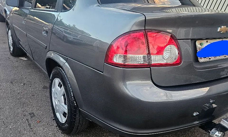 Chevrolet Classic Li...