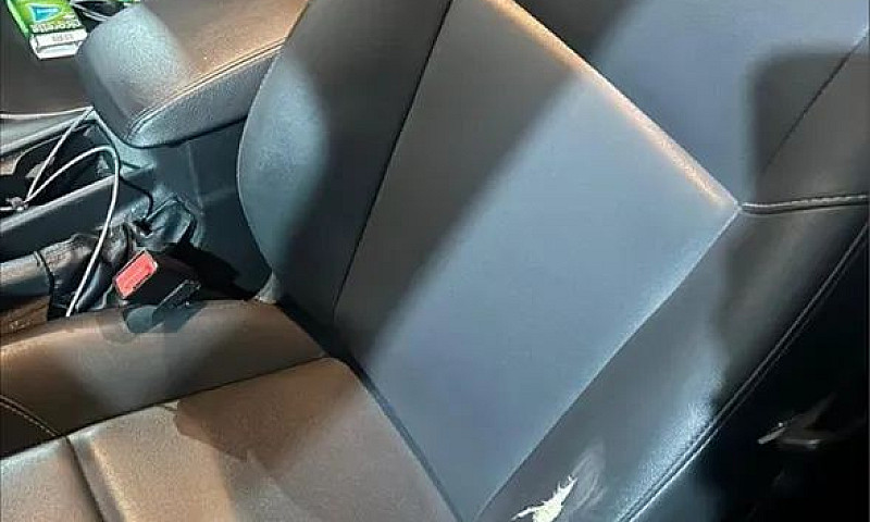 Ford Focus Fastback ...