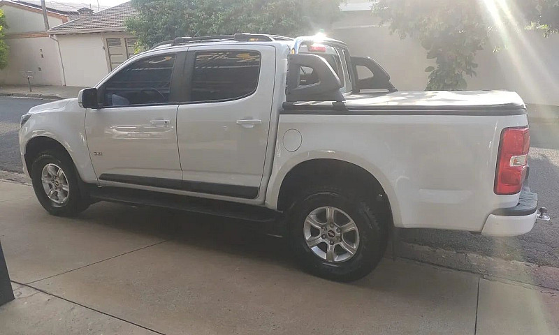 S10 Lt Fd2A 2019 4X2...