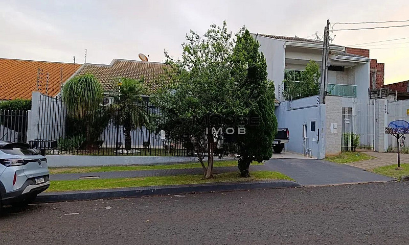 Casa Com Piscina Á V...