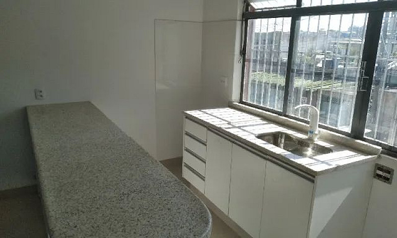 Alugo Apartamento/Ki...