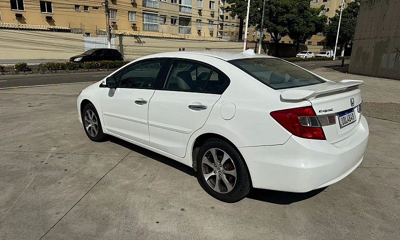 Honda Civic Sedan Ex...