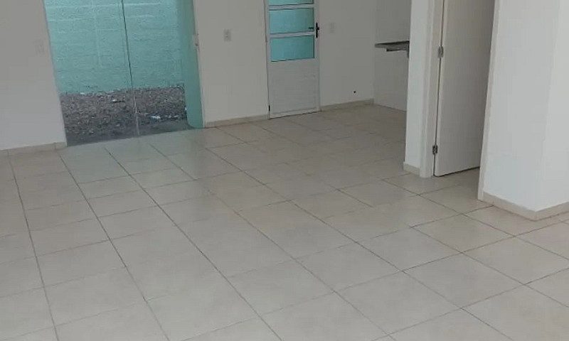 Casa Em Condomínio E...