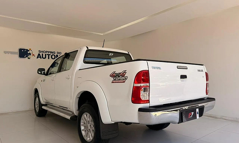 Toyota Hilux Cd Sr D...
