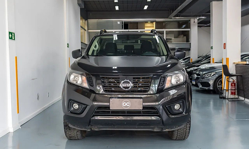 Nissan Frontier Atta...