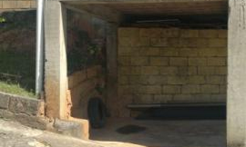 Casa À Venda Com 2 D...