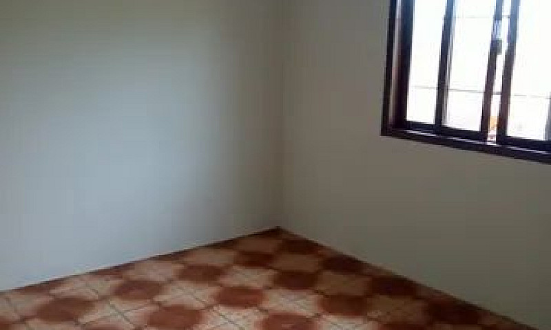 Casa No Jarivatuba P...