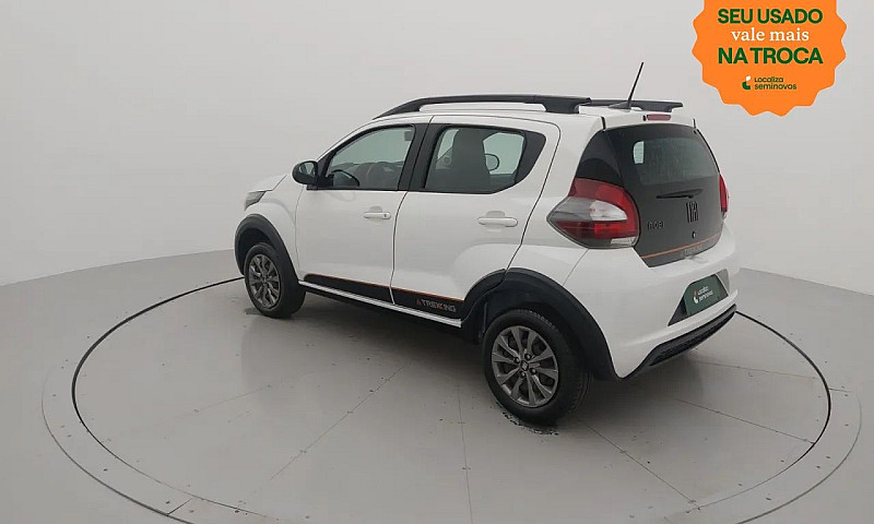 Fiat Mobi Trekking 1...