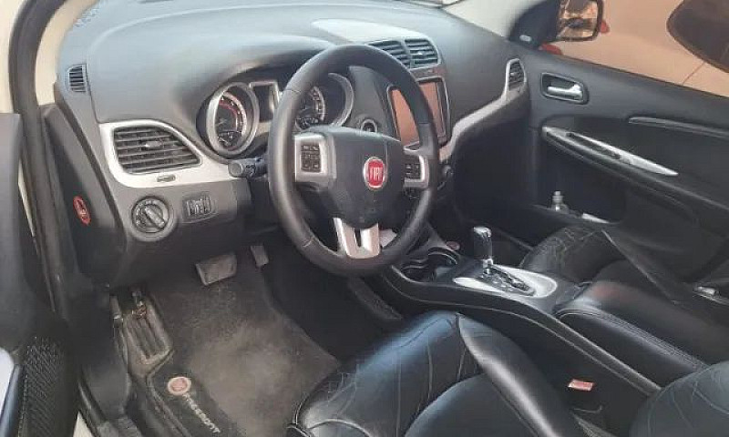 Fiat Freemont 2.4 16...