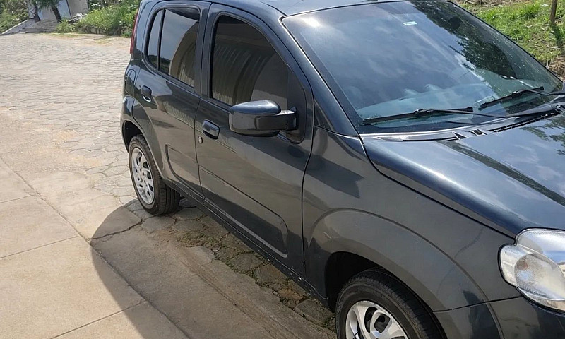 Fiat Uno Vivace Cele...