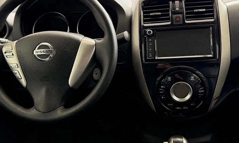 Nissan Versa Sl 1.6 ...