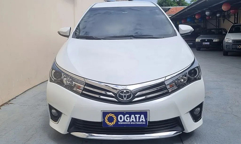 Toyota Corolla Altis...